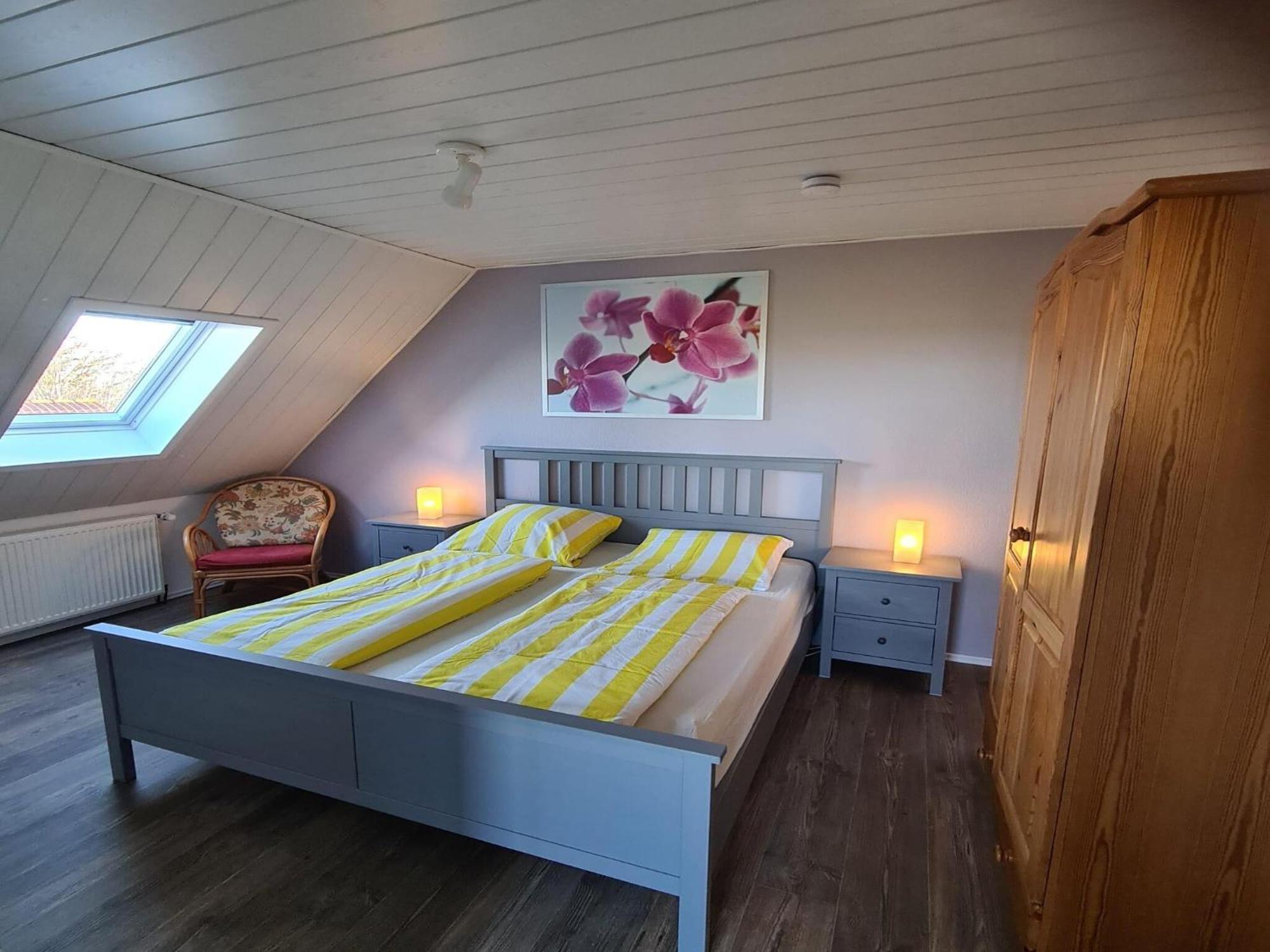 Spacious Apartments With Private Terrace Near The North Sea Dike Nessmersiel Exterior photo