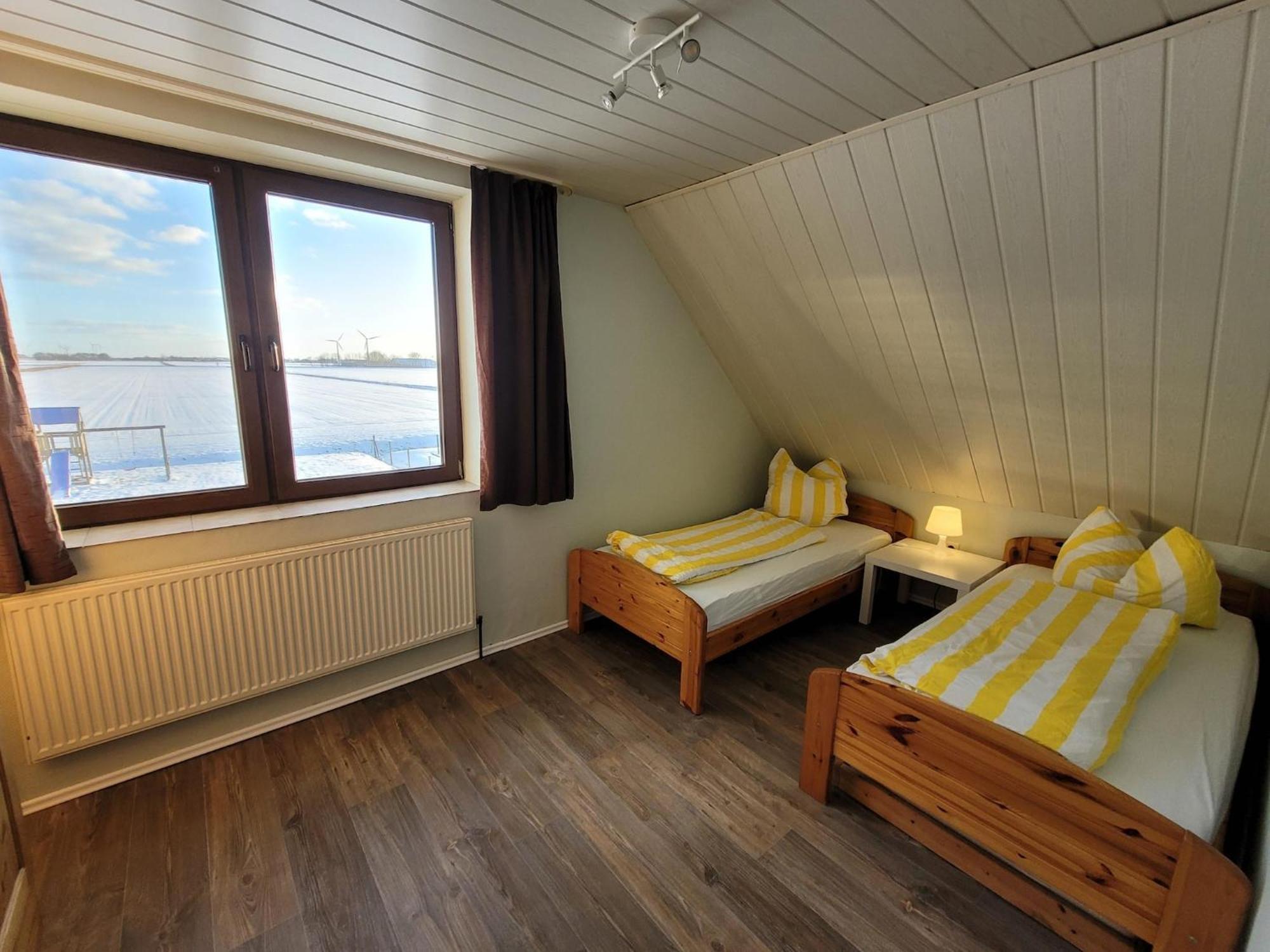 Spacious Apartments With Private Terrace Near The North Sea Dike Nessmersiel Exterior photo