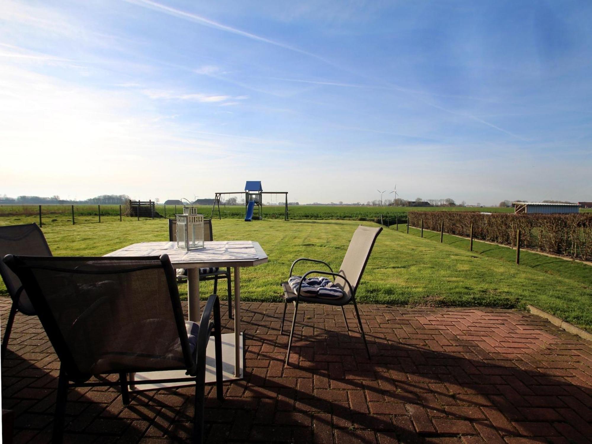 Spacious Apartments With Private Terrace Near The North Sea Dike Nessmersiel Exterior photo